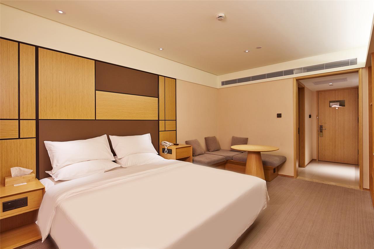 Ji Hotel Guangzhou Tianhe East Railway Station מראה חיצוני תמונה